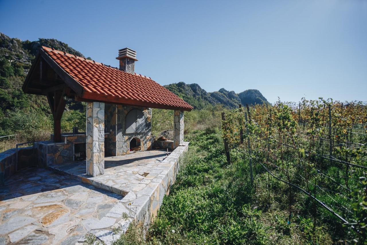 Eco Winery Lipovac Apartments Cetinje Kültér fotó