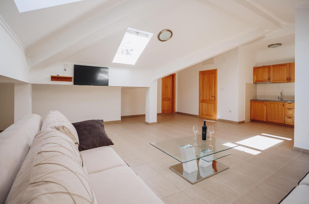 Eco Winery Lipovac Apartments Cetinje Kültér fotó